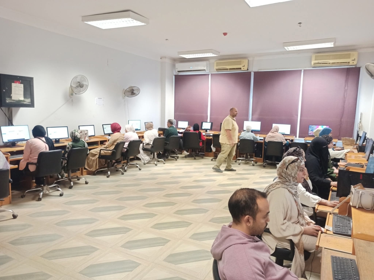 اختبار دورة التحول الرقمي G225 بوحدة التدريب علي تكنولوجيا المعلومات بجامعة بنها