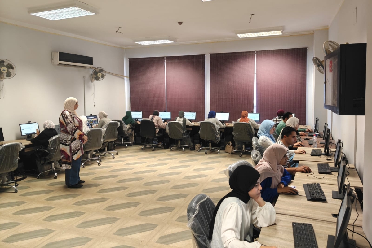 لليوم الثاني علي التوالي اختبار دورة التحول الرقمي بجامعة بنها G243 منح بوحدة التدريب علي تكنولوجيا المعلومات
